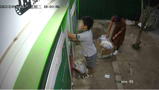 華展貓先生，智能廢品回收箱，廢品回收加盟，舊衣服回收柜