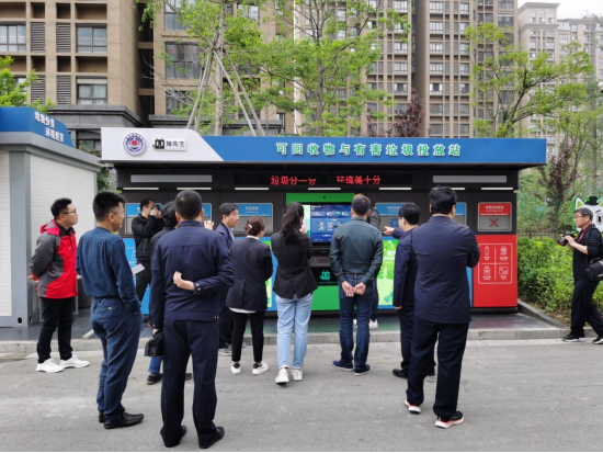 貓先生環(huán)保垃圾房，定時(shí)定點(diǎn)生活垃圾投放站，垃圾房廠家