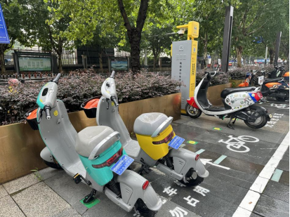 貓先生智能電動(dòng)車充電樁、電動(dòng)車掃碼充電樁、共享電動(dòng)車充電樁廠家